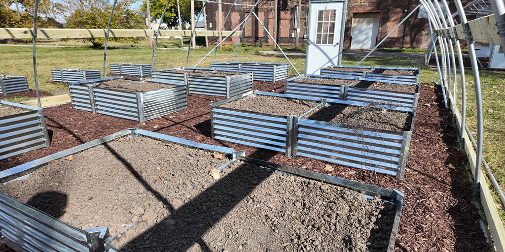 Cleveland Central Promise Neighborhood gets new garden at Marion-Sterling Elementary School